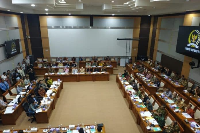 soal_cadar_celana_cingkrang_menag_klarifikasi_ke_dpr