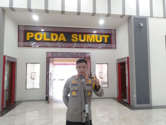 soal_dugaan_illegal_logging_polda_sumut_fokus_pencarian_korban_banjir_bandang_di_humbahas