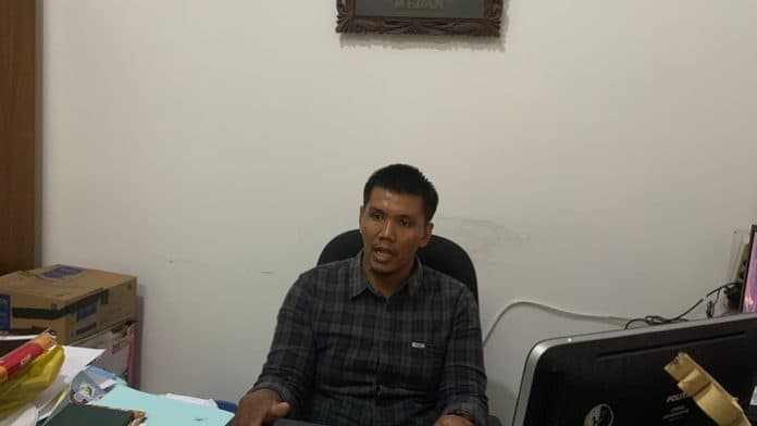 soal_kabel_jerat_leher_luthfi_lbh_medan_layangkan_somasi_kedua_ke_pt_telkom