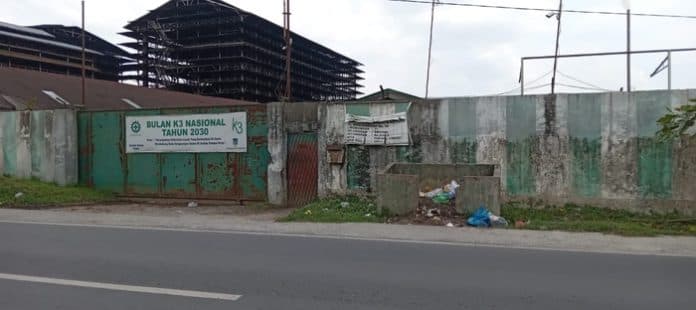 soal_karyawan_kilang_papan_hasil_di_phk_terancam_masuk_phi