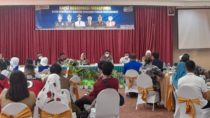 soal_kasus_gagal_ginjal_akut_kejari_siantar_dan_kapolres_setuju_digelar_operasi_yustisi_ke_apotek