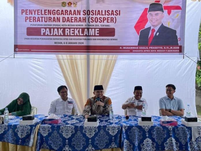 soal_reklame_tak_berizin_dprd_medan_ajak_warga_melaporkan