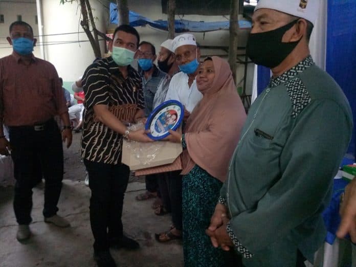 sosialisasi_pajak_penerangan_anggota_dprd_medan_ajak_warga_ikut_berperan