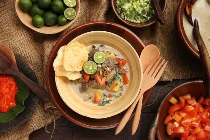 soto_betawi_dan_rawon_jadi_hidangan_terbaik_dunia_2024