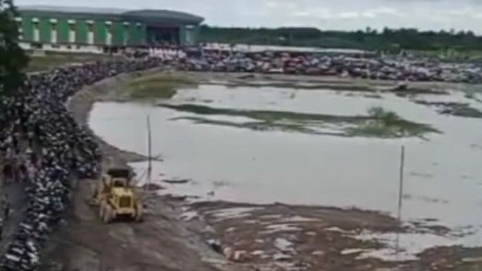 sport_center_di_deli_serdang_terendam_banjir_balap_motocross_ditunda
