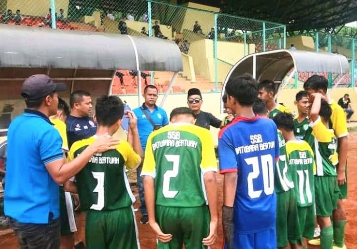 ssb_batubara_bertuah_rebut_juara_iii_fjl_u_13_cirebon_kalahkan_academi_merden_hijau_jateng