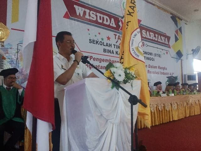 stie_bina_karya_wisuda_222_sarjana_managemen_bertekat_jadi_sekolah_tinggi_skala_nasional