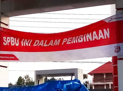 sudah_4_hari_bbm_pertalite_kosong_di_spbu_siborongborong