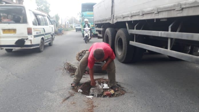 sudah_telan_5_korban_jalan_berlubang_tak_kunjung_diperbaiki