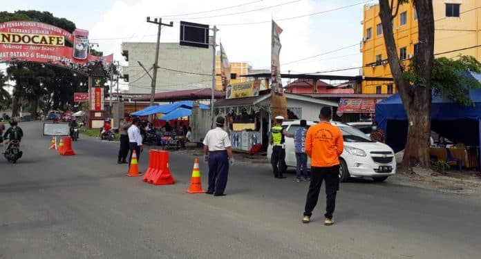 suhu_38_derajat_warga_simalungun_dan_batu_bara_dicegat_petugas