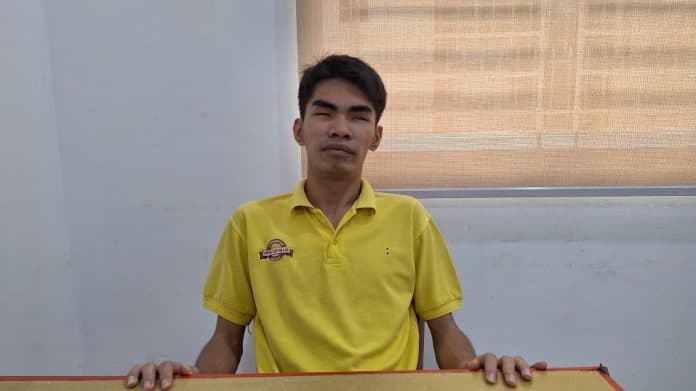 suka_duka_guru_penyandang_disabilitas_mengajar_di_slb