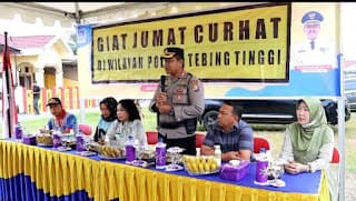 sukseskan_program_kapolri_kapolres_tebing_tinggi_gelar_kegiatan_jumat_curhat