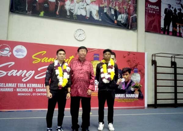 sumbang_medali_di_asian_games_2022_harris_dan_samuel_disambut_meriah_di_sumut