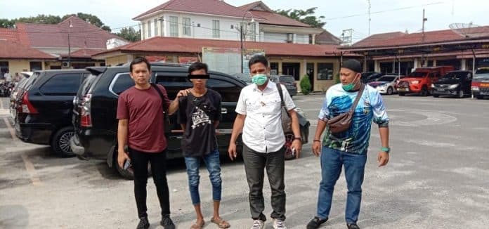 supir_angkot_asal_simalungun_diringkus_usai_cabuli_pelajar