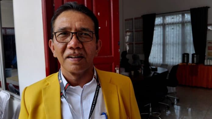 surat_rekomendasi_dpp_golkar_untuk_ketua_dprd_simalungun_turun_timbul_janji_jemput_ke_provinsi