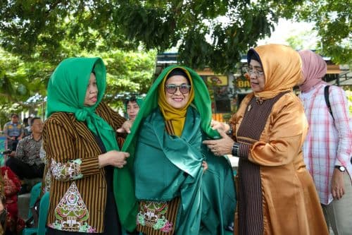 susanti_diangkat_jadi_ketua_dpd_wanita_pujakesuma_siantar