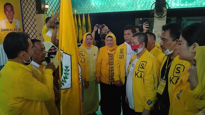 syaf_lubis_terpilih_secara_aklamasi_jadi_ketua_dpd_ii_golkar