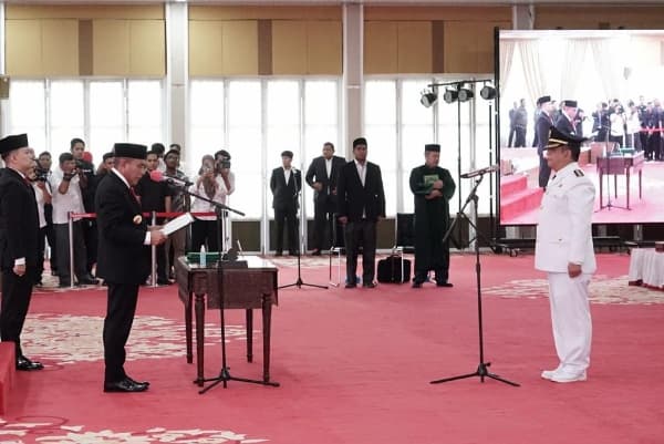 syarmadani_ucap_sumpah_jabatan_gubsu_tanggung_jawab_ke_tuhan_dan_masyarakat
