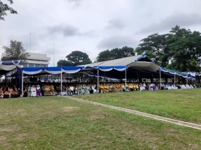 tabligh_akbar_di_lapangan_adam_malik_dipadati_ribuan_warga