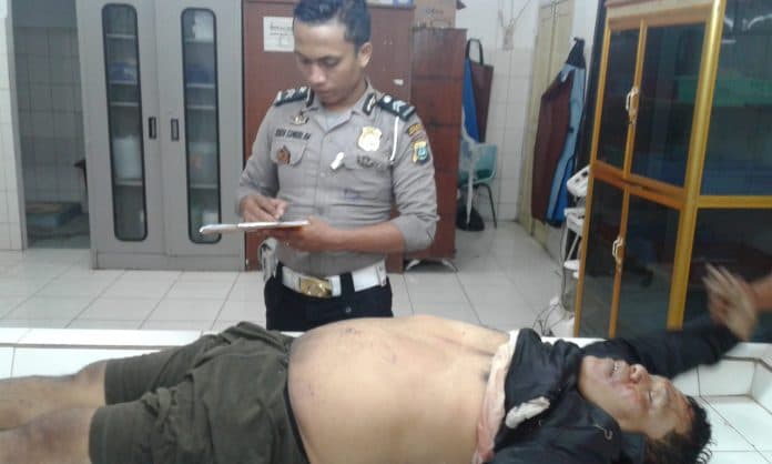 tabrak_truk_parkir_hasudungan_situmorang_meninggal_dunia