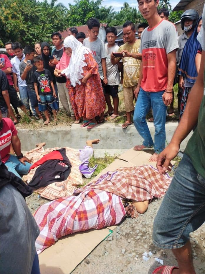 tabrakan_beruntun_di_batu_bara_tewaskan_2_irt