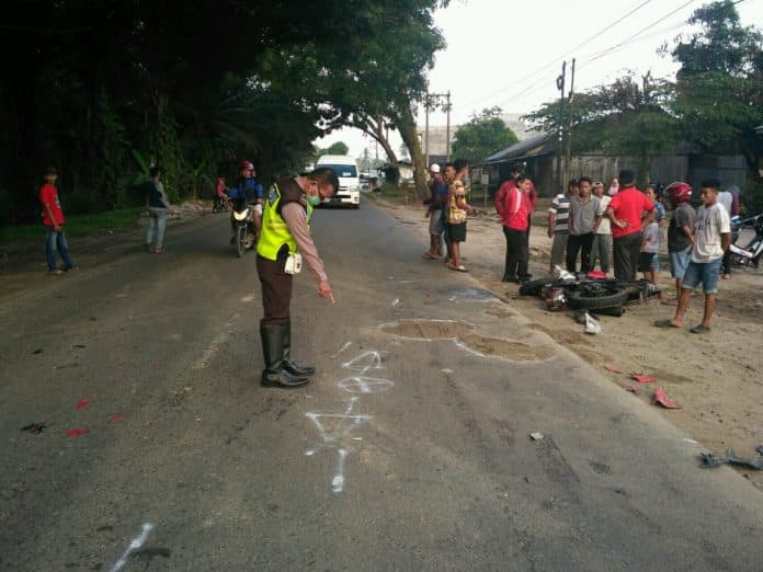 tabrakan_di_jalan_lintas_perdagangan_limapuluh_1_orang_meninggal