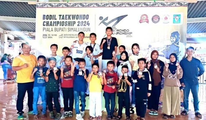 taekwondo_pakpak_bharat_raih_21_medali_di_kejuaran_piala_bupati_simalungun