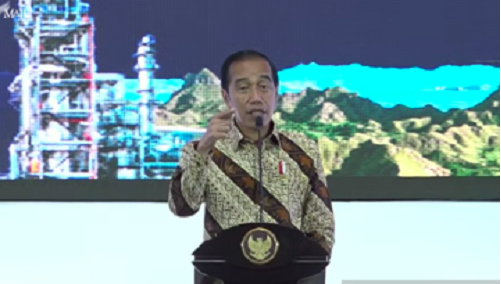 tahun_2023_jokowi_bertekad_bawa_indonesia_melangkah_maju