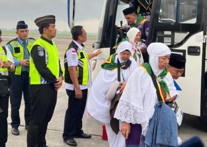 tahun_ini_bandara_kualanamu_layani_8745_penumpang_calon_jemaah_haji