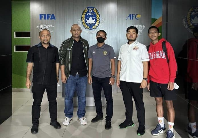 tak_bisa_daftar_untuk_mengikuti_klb_psms_geruduk_kantor_pssi_jakarta