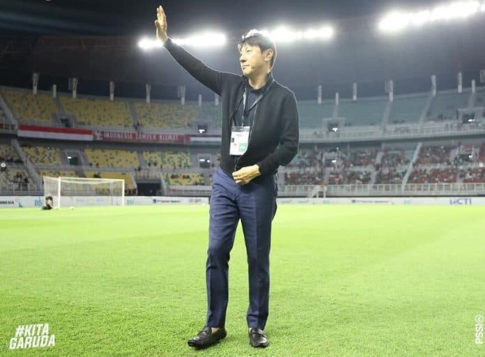 tak_lagi_tangani_tim_u_20_shin_tae_yong_dipercaya_pegang_timnas_indonesia_senior_dan_u_23