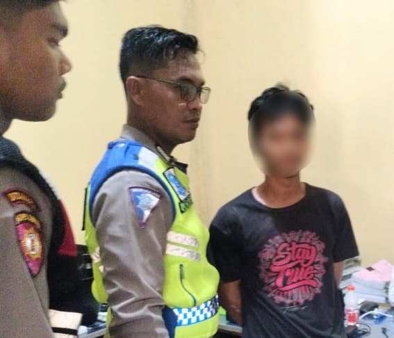 tak_mau_dihentikan_kendaraannya_ternyata_pria_di_batu_bara_kantongi_sabu