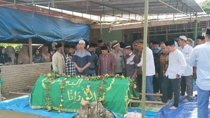 tak_terima_digugat_cerai_suami_di_sergai_bunuh_istri_dan_bacok_ibu_mertua