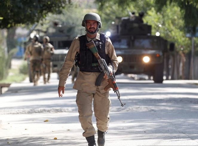 taliban_tewaskan_27_personel_keamanan_afghanistan