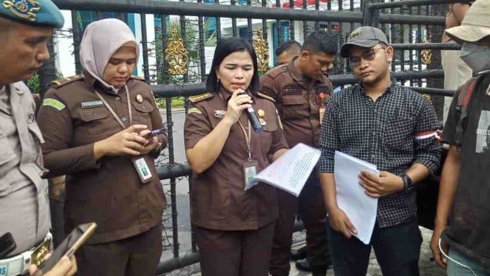 tanggapi_aksi_mahasiswa_kejatisu_mohon_bersabar_pasti_ditindaklanjuti