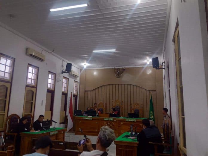 tanggapi_pleidoi_apin_bk_jpu_tetap_ngotot_dengan_tuntutan_5_tahun_penjara