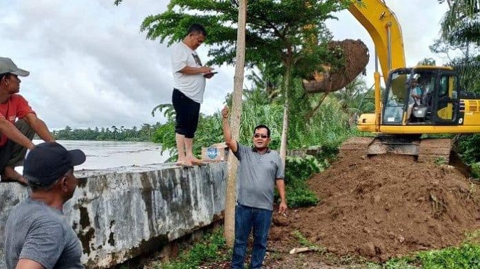 tanggul_sepanjang_100_meter_jebol_42_kampung_di_aceh_tamiang_terendam_banjir