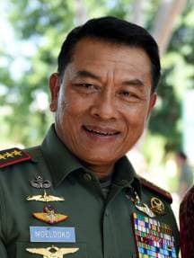tanpa_keterlibatan_warga_pemerintah_sulit_hadapi_covid_19