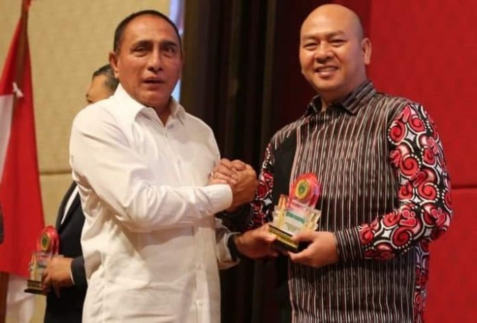 taput_kembali_terima_wtp_ke_9_kali_dalam_kepemimpian_dr_nikson_nababan