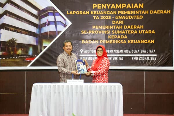 target_wali_kota_siantar_usai_serahkan_lkpd_2023_ke_bpk_ri_perwakilan_sumut