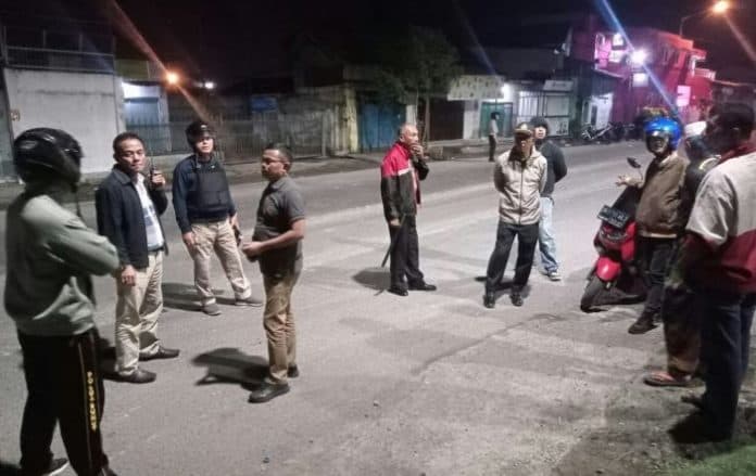 tawuran_kembali_pecah_di_belawan_sajam_dan_satu_pelaku_turut_diamankan