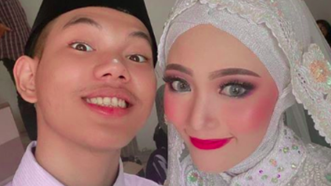 tegar_septian_nikah_muda_ini_5_fakta_menarik_istri_penyanyi_cilik_itu