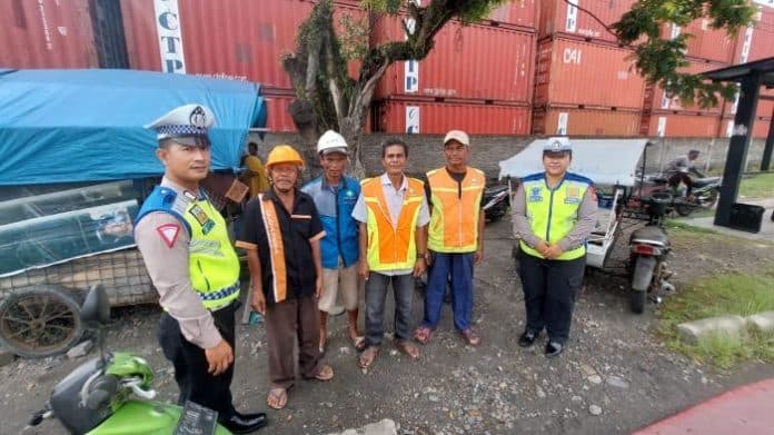tekan_angka_laka_lantas_satlantas_polres_pelabuhan_belawan_edukasi_pengendara