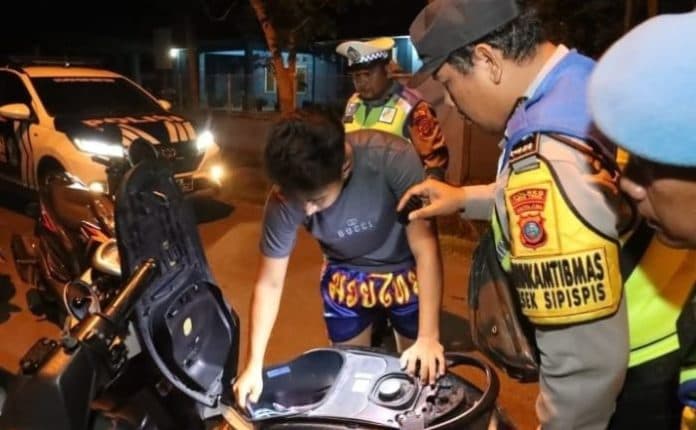tekan_kejahatan_jalanan_17_orang_dan_11_motor_diamankan_polres_tebing_tinggi