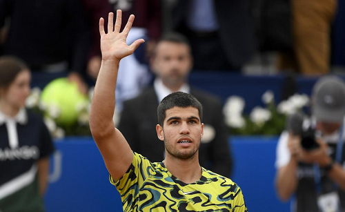 tekuk_nuno_borges_alcaraz_menang_meyakinkan_di_barcelona_open