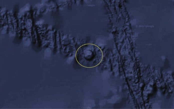 temuan_puing_pesawat_alien_di_dasar_samudra_oleh_peneliti_harvard