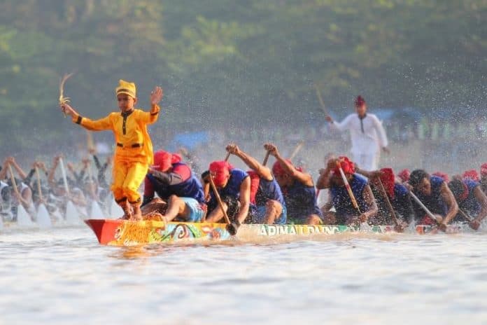 temukan_makna_dan_filosofi_festival_jalur_pacu_riau