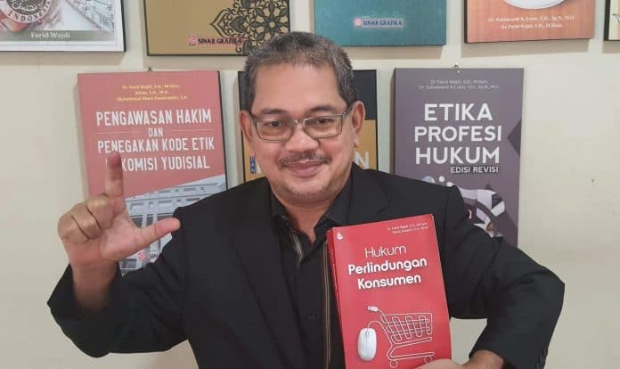 terbitkan_buku_hukum_perlindungan_konsumen_farid_wajdi_beri_pesan_bagi_pembacanya