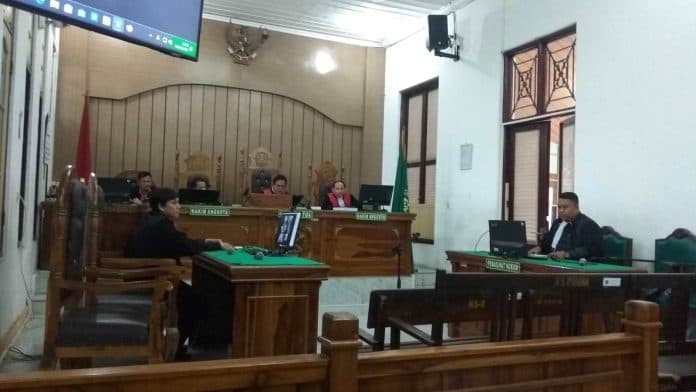 terdakwa_evy_novianti_sebut_uang_mahad_hak_mahasiswa_uin_su_harus_dikembalikan