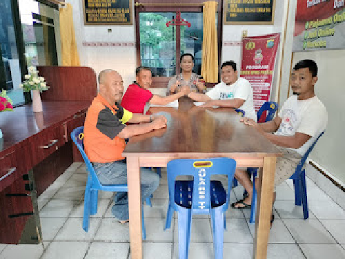 terekam_cctv_curi_ayam_mutiara_akhirnya_berdamai_di_polres_tebing_tinggi